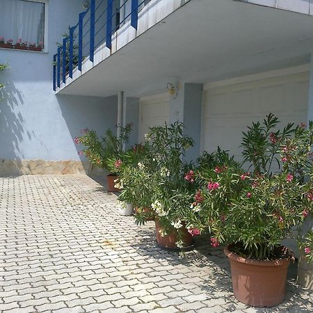 Laguna Apartmanház Heviz Exterior foto