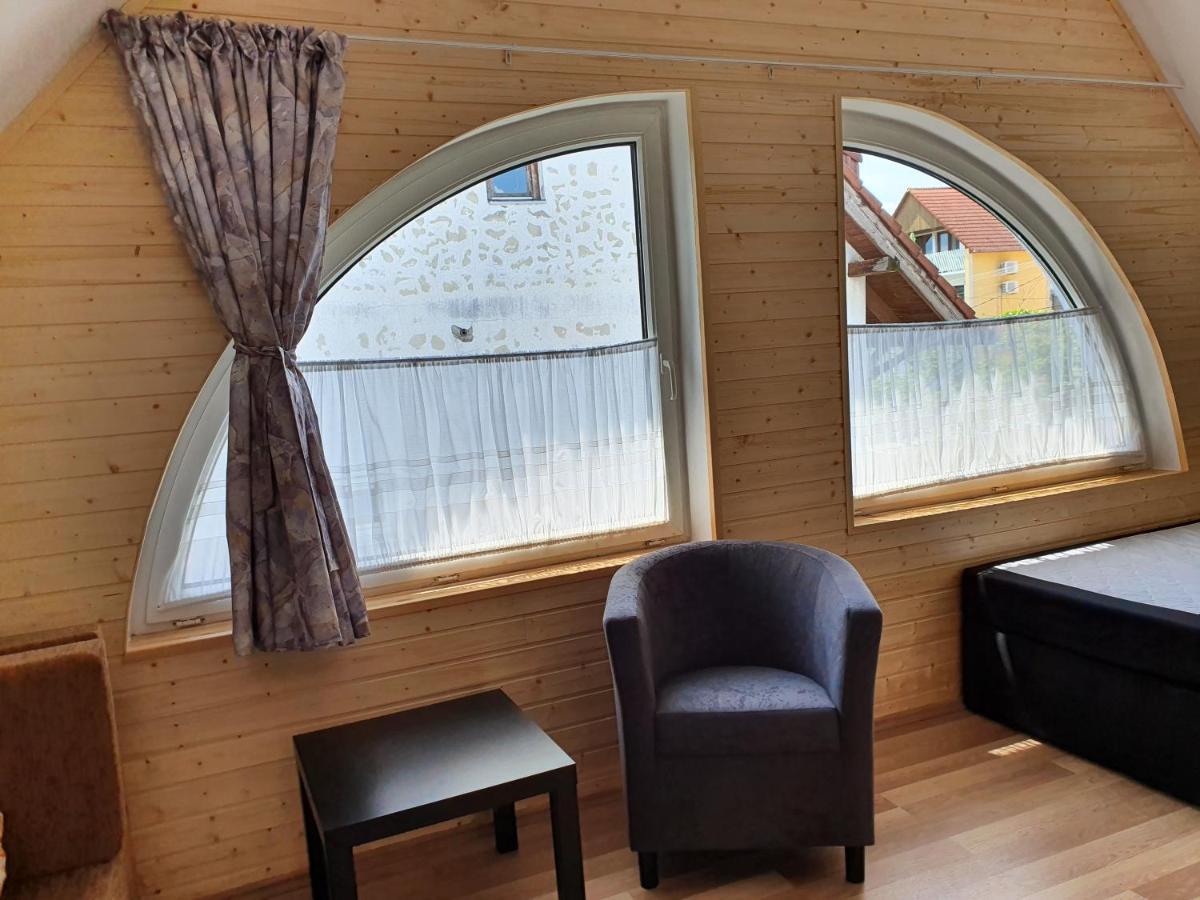 Laguna Apartmanház Heviz Exterior foto