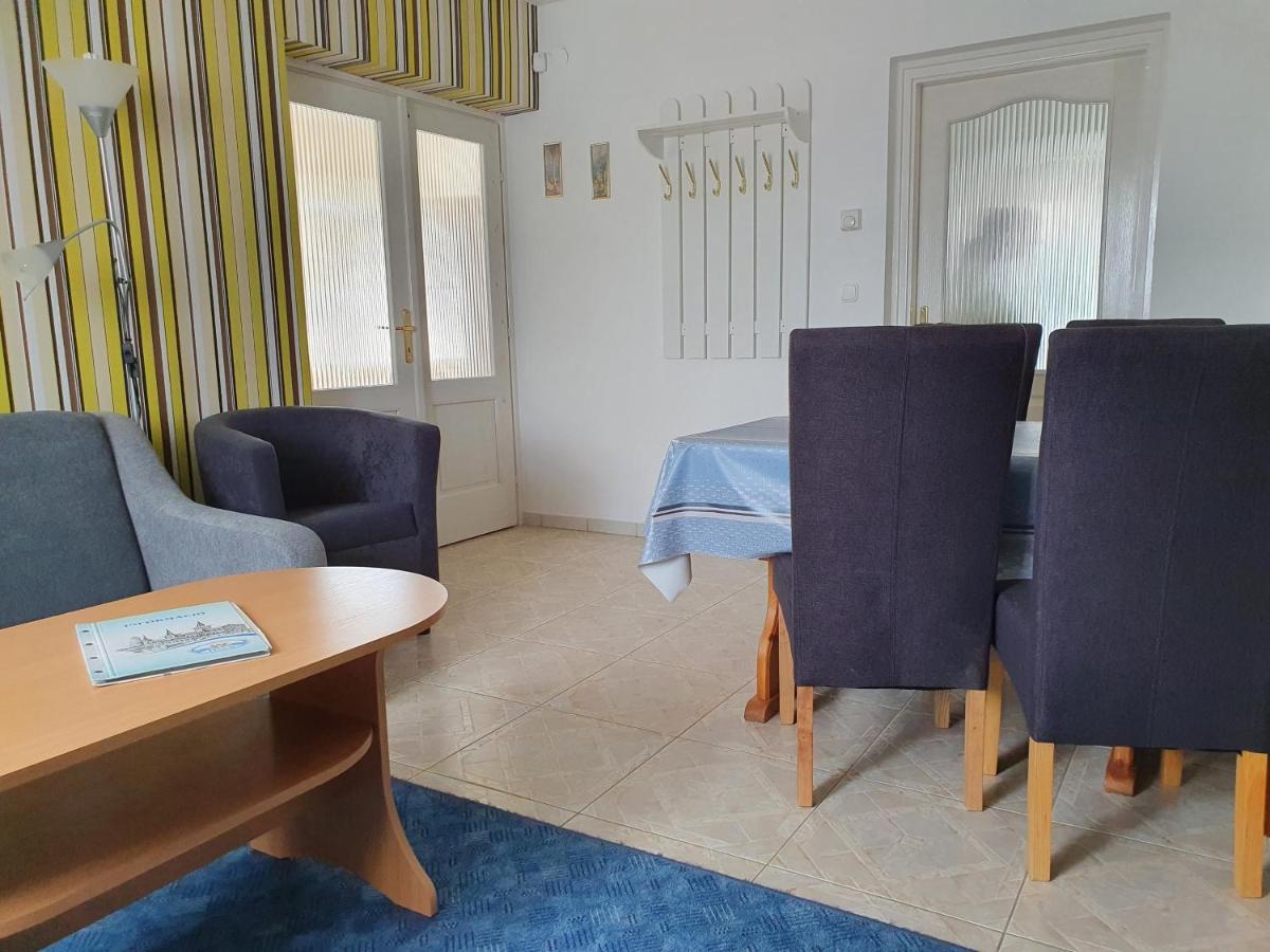 Laguna Apartmanház Heviz Exterior foto